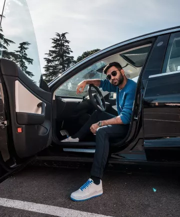 The pair of Nike Air Force 1 Low Uninterrupted More Than a year Athlete of Anil Brancaleoni on his account Instagram @anilbrancaleoni