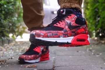 Sneakers Nike Air Max 90 Atmos We Love Nike account on the Instagram of @sneakers_loveur