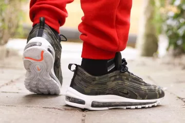 The pair of Nike Air Max 97 Country Camo on the account Instagram of @sneakers_loveur