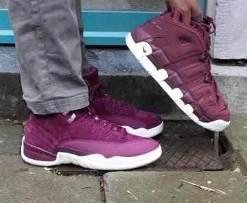 Sneakers, Nike Air More Uptempo Night Maroon on the account Instagram of @sneakers_loveur