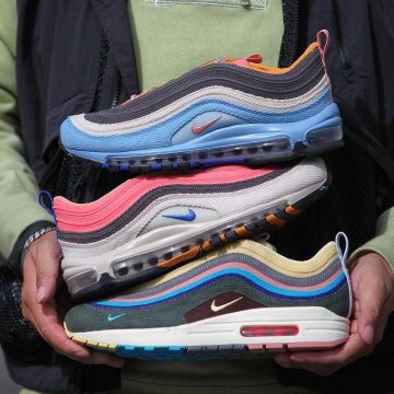 The bet of sneakers Nike Air Max 1/97 Sean Wotherspoon of CaminoTv on his account Instagram @caminotv