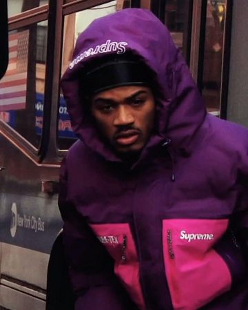 Doudoune sur le compte Instagram de @supremenewyork