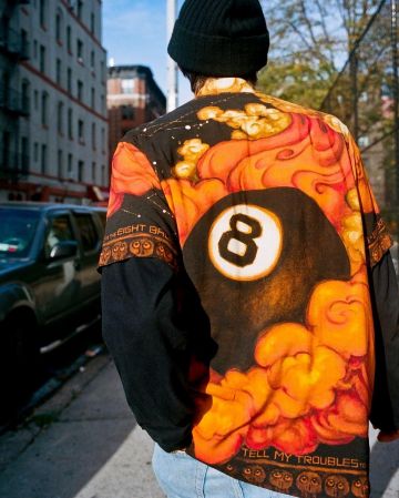 Chemise sur le compte Instagram de @supremenewyork