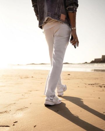 Collaboration between Nike and Off-White with the Air Presto Anil Brancaleoni on the account Instagram of @anilbrancaleoni