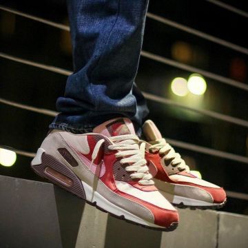 Air Max 90 DQM Bacon en la cuenta de Instagram de @everythingairmax