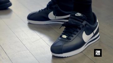 Sean Diddy door of the cortez of Sean Combs in Sean "Diddy" Combs Goes Sneaker Shopping With Complex