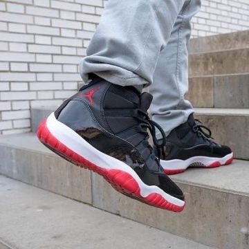 Jordan 11 bred porté par jsp qui   sur le compte Instagram de @lesitedelasneaker 