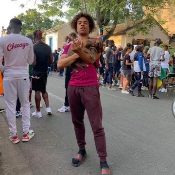 Claquettes gucci portées par Gambi sur son compte Instagram @gambinojetski