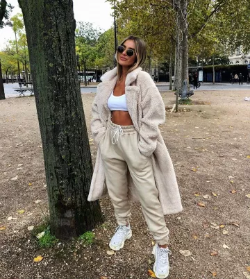 Balenciaga White Triple S Trainers de Tia Lineker en la cuenta de Instagram @tialineker
