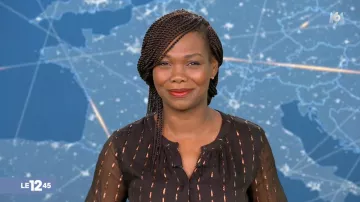 The shirt son metallisés of Kareen Guiock in The 12:45, M6