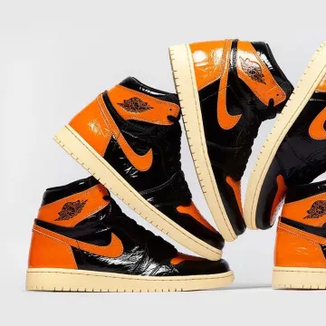 Jordan 1 retro orange sur le compte Instagram de @madhype_store