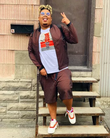 Air Force 1 Low SE Sail Team Orange True Berry (de Naza en la cuenta de Instagram de @nazaofficiel