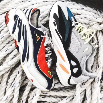 Adidas FYW 98 OG Red Blue en la cuenta de Instagram de @fitthemall_official