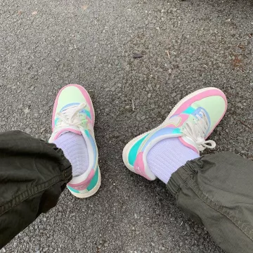Air force 1 easter en la cuenta de Instagram de @b2erus__