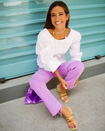 Amantes + Amigos White Lex Top de María Fernández-Rubíes en la cuenta de Instagram @mariafrubies