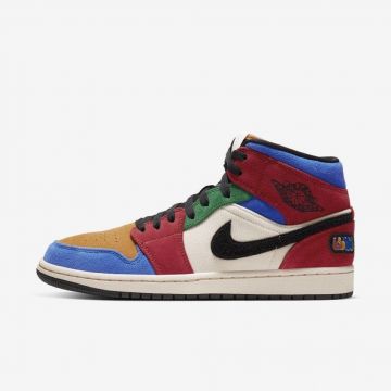 La pareja de Nike Air Jordan 1 Fearless Blue the Great de Jacques Slade en su cuenta de Instagram @kustoo