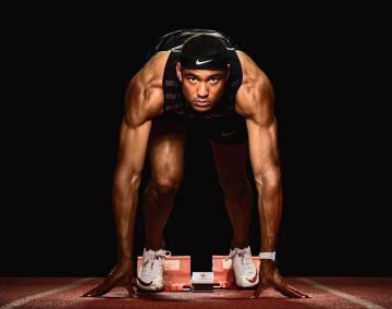 La élite de la supermosca Nike de Michael Norman en la cuenta de Instagram de @michaelnorman22