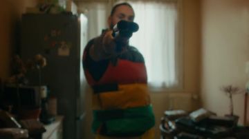 Puffer sleeveless United Colors of Benetton porté par SCH dans SCH - R.A.C. (Clip officiel)