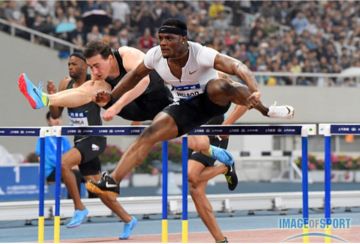 Nike superfly elite of Omar McLeod on the account Instagram of @_warrior_child_