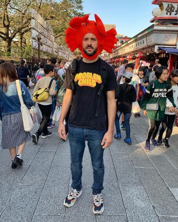 Camiseta problem child de Julien Donzé en la cuenta de Instagram de @legrandjd