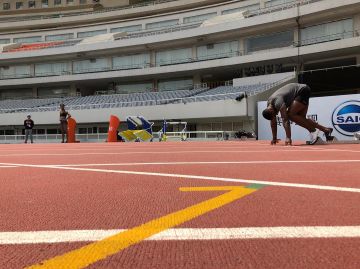 Nike superfly elite of Omar McLeod on the account Instagram of @_warrior_child_