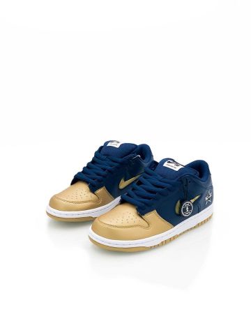 Nike SB Dunk Low Supreme Jewel Swoosh Gold on the account Instagram of @pluggi_de