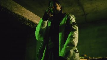 Pantalon à carreaux porté par SCH dans SCH - R.A.C. (Clip officiel)