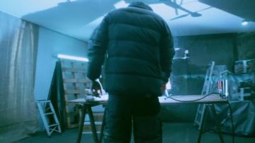 Tealer x Schott N.Y.C Puffy Pant porté par SCH dans SCH - R.A.C. (Clip officiel)