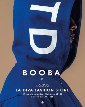 Signal Hoodie bleu de Booba sur le compte Instagram de @boobaofficial