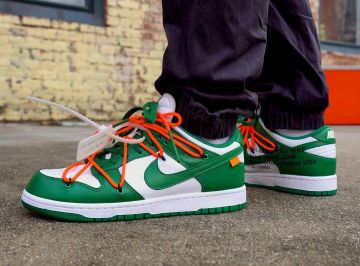 Nike dunk low off white pine green on the account Instagram of @realsethfowler