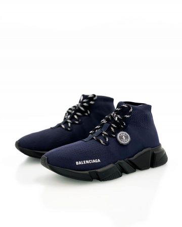 Alenciaga Speed Trainer Lace Up Black en la cuenta de Instagram de @pluggi_de