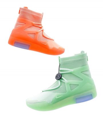 Air Fear Of God 1 Orange Pulse sur le compte Instagram de @pluggi_de