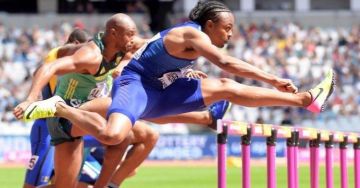 Nike zoom superfly elite de Aries Merritt en la cuenta de Instagram de @amhurdlestar