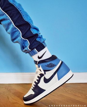 Jordan 1 Retro High Obsidian sur le compte Instagram de @jordan1drop