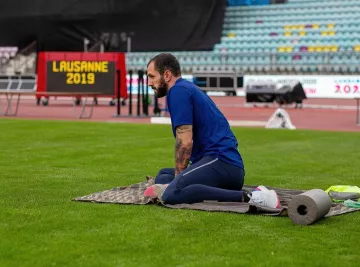 Nike Epic React Flyknit 2 Ramil Guliyev on the account Instagram of @grame90