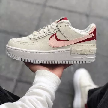 Air Force 1 Shadow Phantom (W) en la cuenta de Instagram de @sneakersmile_