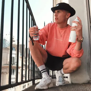 Tim's Black Bob Adidas en la cuenta de Instagram de @timvideos