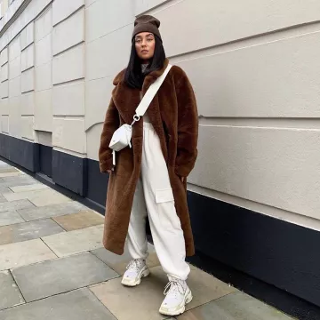 Balenciaga triple S 2019 en la cuenta de Instagram de @nclgallerygirls