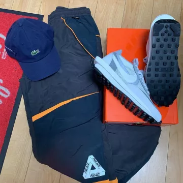 Nike LD Waffle cardigan Summit White on the account Instagram of @grails.sf