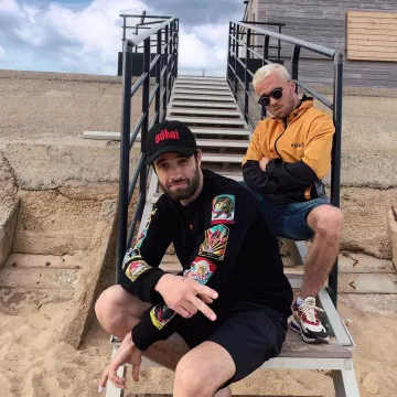 Air Max 270 (Bauhaus) de Squeezie sur le compte Instagram de @xsqueezie