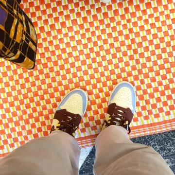 Mcr sur une jordan 1 mid sur le compte Instagram de @youssouf.f