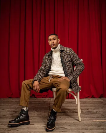 H&M Pull col roulé - Crème sur le compte Instagram de @darion_famous