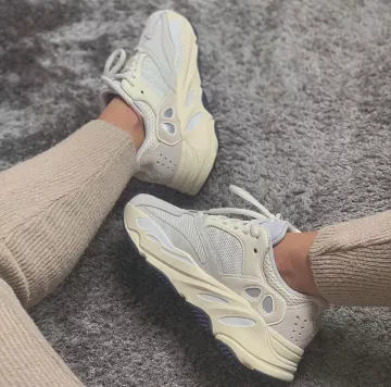 Adidas Yeezy Boost 700 Salt on the account Instagram of @yeezyworldwide_