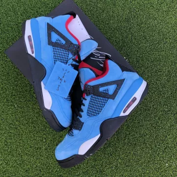Jordan 4 Retro Travis Scott Cactus Jack sur le compte Instagram de @more.hype