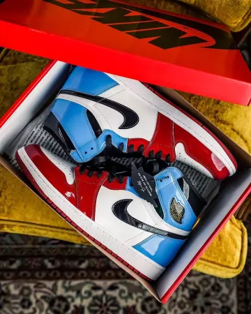 El par Nike Air Jordan 1 Retro High Fearless OG de Foamer Simpson en su cuenta de Instagram @mrfoamersimpson