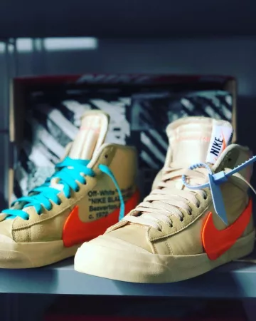 Blaser x off white (vainilla) en la cuenta de Instagram de @jauris_bgr