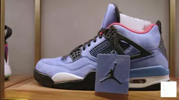 Https://stockx.com/air-jordan-4-retro-travis-scott-cactus-jack dans Cristiano Ronaldo va de compras con complejo