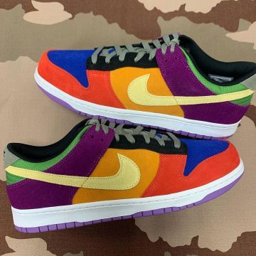 Nke viotech dunk de sur le compte Instagram de @clockers_paris