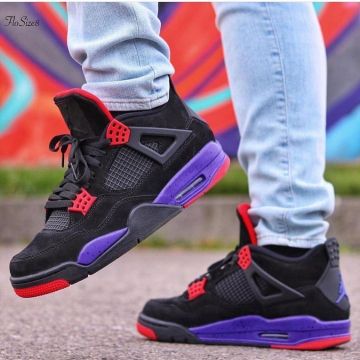 Jordan IV Raptors de @kickfleet sur le compte Instagram de @kickfleet