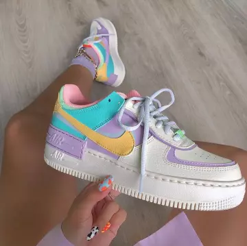 Sneakers Nike Air Force 1 Shadow account on the Instagram of @wethenew 